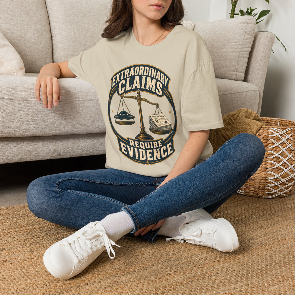 T-Shirt — "Extraordinary Claims Require Evidence" Vintage Science Skeptic Tee